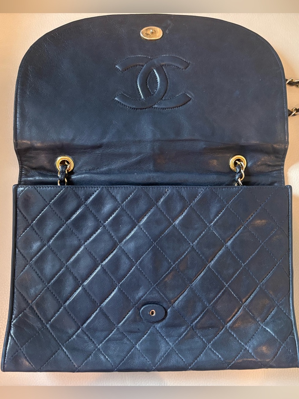 CHANEL Vintage Navy Blue Leather Shoulder Bag with Gold Chain and Tassel w COA - Picture 4 of 16